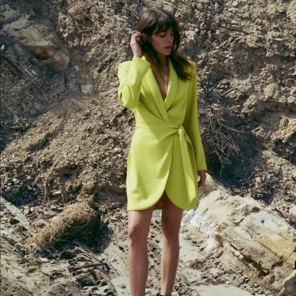 Zara Lime Green Mini Dress - Picture 2 of 9
